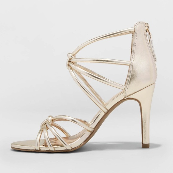 Women's Knotted Tubular Heels - A New Gold 6.5 - Picture 1 of 4